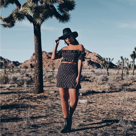 Floral Smock Set - Picture 5 of 6